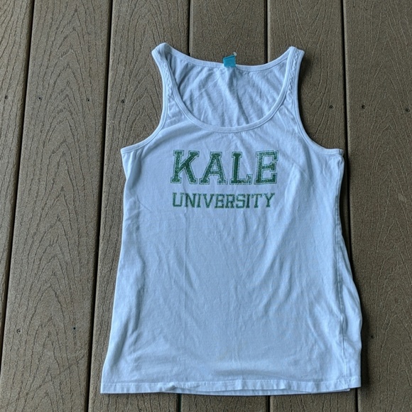 Kale University Fun T Shirt - Picture 4 of 5